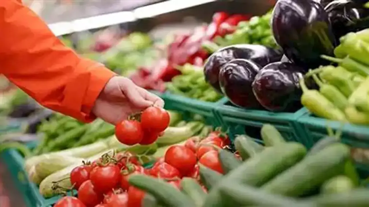 تحديات المعيشة في مصر بين ضغوط التضخم وتداعيات الحرب على الأسعار اليومية